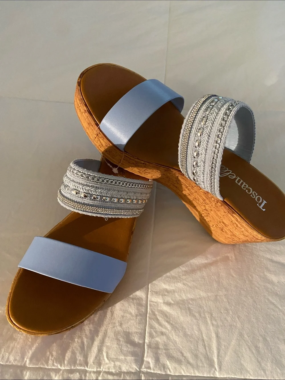 🩵Wedge Cork Sandals with  Rhinestones and Silver Stones🩵